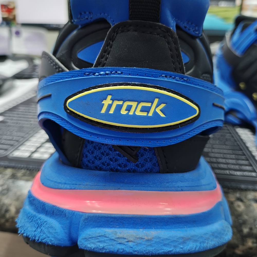 Balenciaga Blue and Yellow Sneakers - Picture 3 of 16
